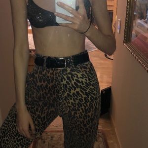 VINTAGE HIGH WASTED GUESS JEANS Sz 32 fit small